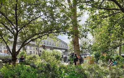 Louise de Marillac offrit un terrain pour l'aménagement du faubourg de la Chapelle il y 400 ans. Le Jardin, près du Métro de la Chapelle, est le fruit de ce don.
